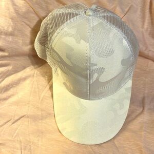 Women’s Ponytail Hats